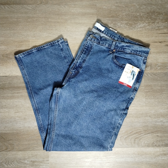 Levi's Other - Levi's Signature Flex Gold Relaxed Fit 46 32 Blue Casual Denim Jeans